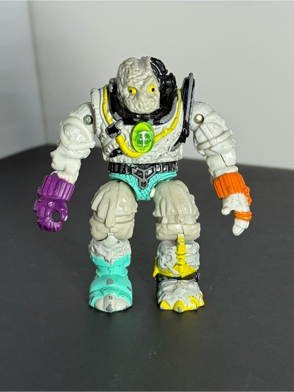Vintage 1986 LJN Bionic Six KLUNK Action Figure - Die-Cast Metal